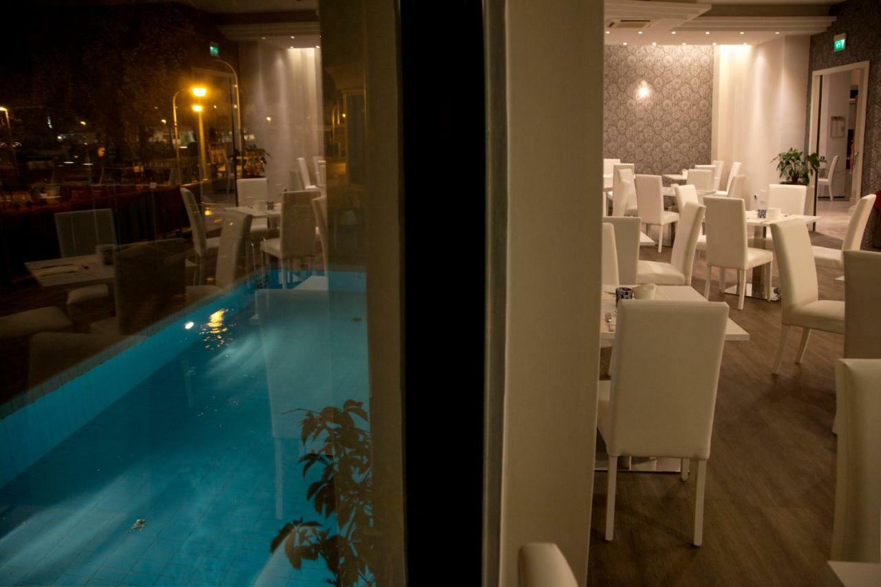 Hotel Montecarlo - Vista Mare Con Piscina & Area Fitness Ριτσόνε Εξωτερικό φωτογραφία