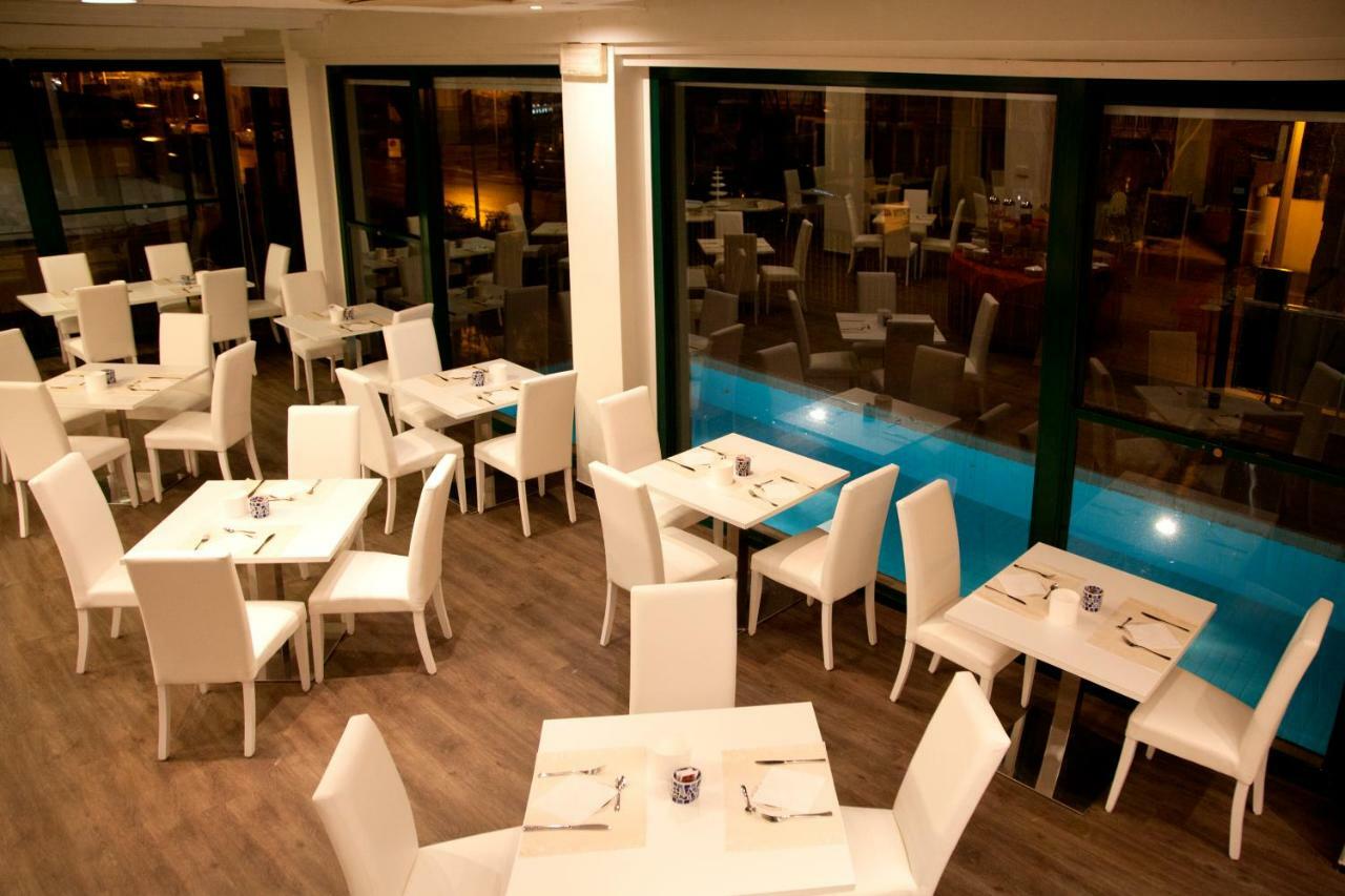 Hotel Montecarlo - Vista Mare Con Piscina & Area Fitness Ριτσόνε Εξωτερικό φωτογραφία