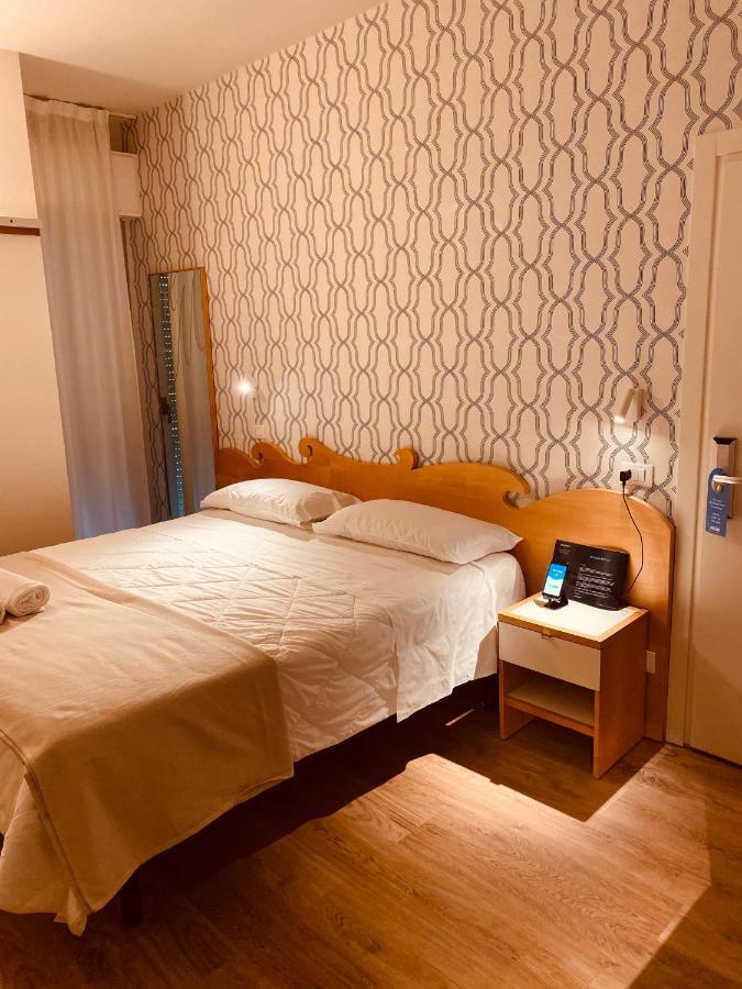 Hotel Montecarlo - Vista Mare Con Piscina & Area Fitness Ριτσόνε Εξωτερικό φωτογραφία